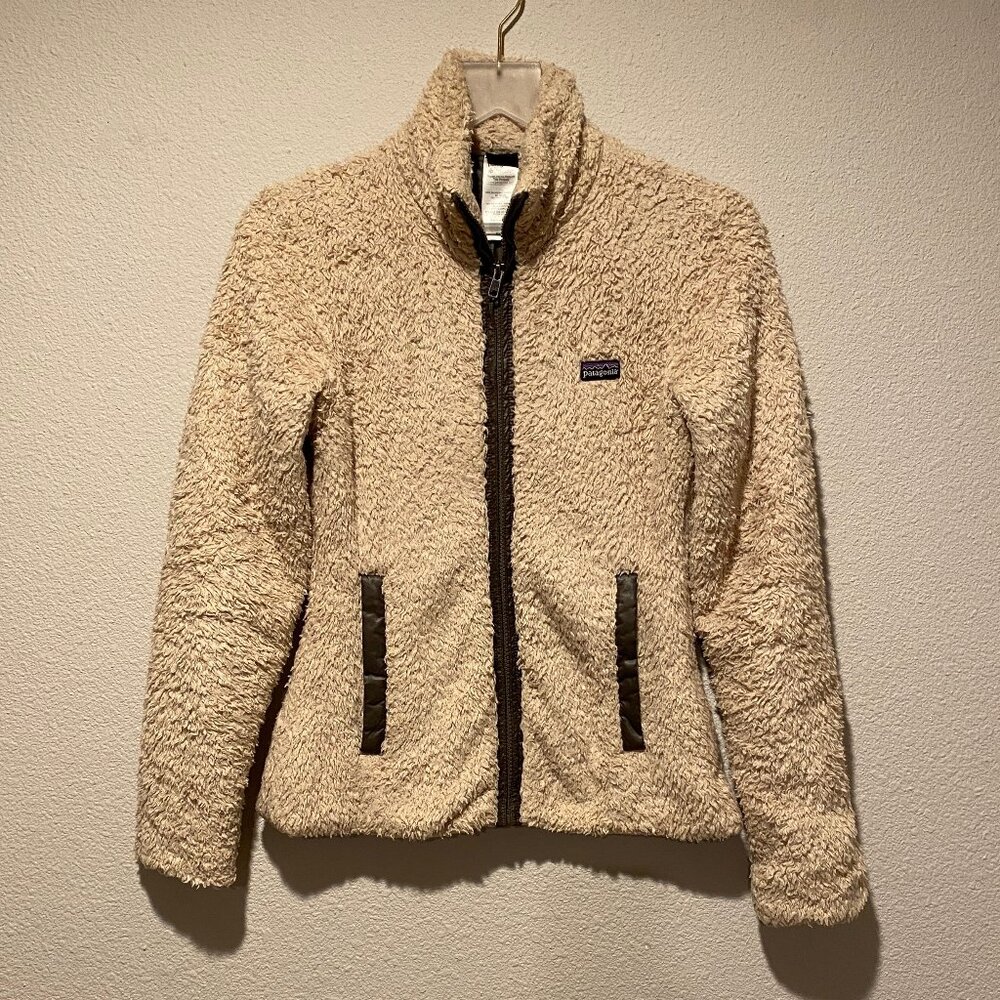 Patagonia Women’s XS Fuzzy Fleece Teddy Jacket Full Zip Beige Sherpa Coat